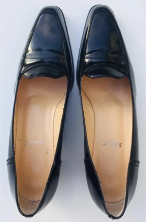 Лаковані шкіряні лофери Bally