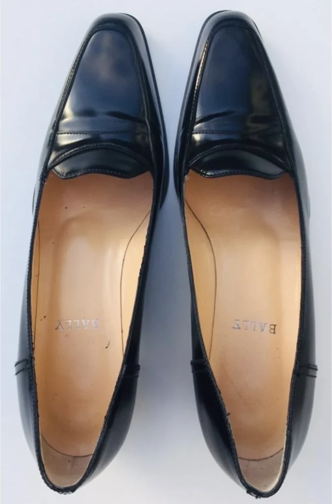 Лаковані шкіряні лофери Bally